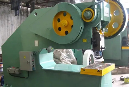 常見的沖床設備有哪些種類?